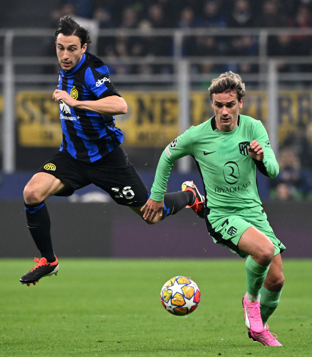 范晓冬：我知道的圈内料比球迷多多了，但我不会诋毁中国足球（范晓冬：掌握的圈内信息远胜球迷，但绝不抹黑中国足球）