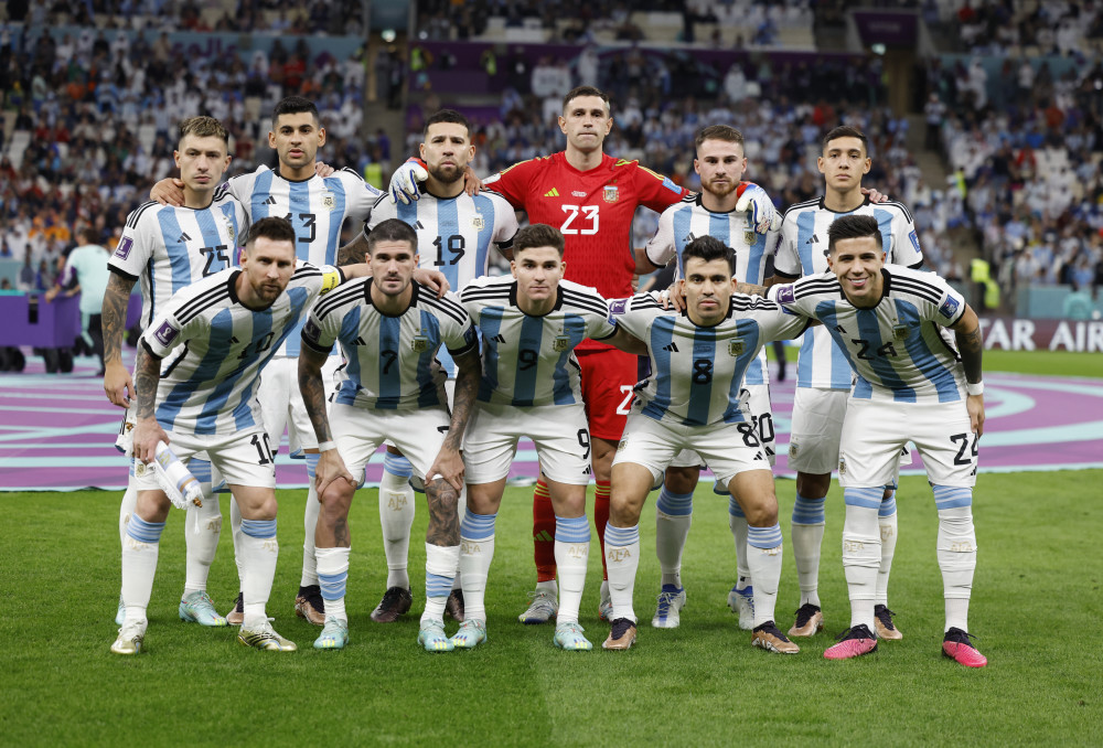 曼谷联后卫：我们已经四连平了，希望能战胜万隆昂首出线（曼谷联后卫：四连平后盼击败万隆，昂首出线）