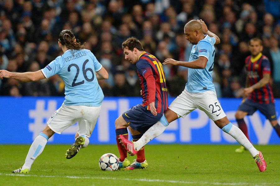 能否终结勒沃库森连续37场德甲客场不败？拜仁近8场主场全胜（主场8连胜的拜仁，能否打破勒沃库森德甲客场37场不败？）