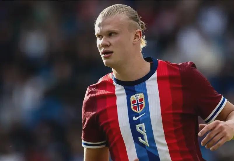 纳格尔斯曼谈征召萨内：他在欧冠和土超表现得很好（纳格尔斯曼谈召入萨内：欧冠与土超状态出色）