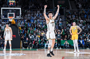 罗马诺：加纳乔与贝西克塔斯的转会传闻不实，他想留在英超（罗马诺：加纳乔不会加盟贝西克塔斯，愿继续在英超效力）