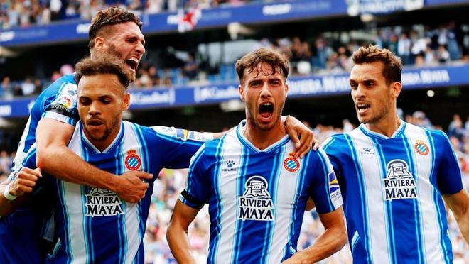 关键第四节表现决定比赛走势（第四节关键发挥左右比赛走势）