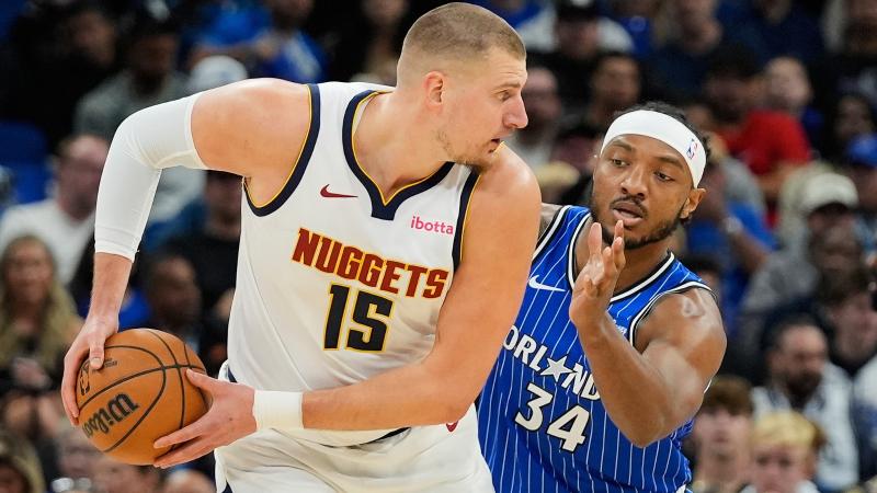 雄鹿内线统治令对手无解（雄鹿禁区碾压 对手无计可施）