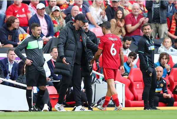 博阿斯祝贺葡萄牙U17夺冠：整个国家和波尔图都无比自豪（博阿斯贺葡萄牙U17封王：全国与波尔图引以为荣）