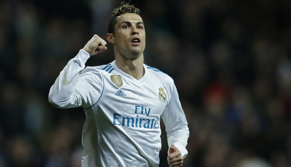 球星被拍到训练加练远射，努力程度获认可（球星被曝训练场加练远射，拼劲获外界称赞）