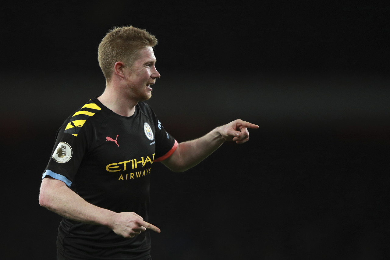 阿拉维斯后卫：巴萨很强，但我们将拼上性命力争带走三分（阿拉维斯后卫：巴萨实力强劲，我们将不惜一切争夺三分）