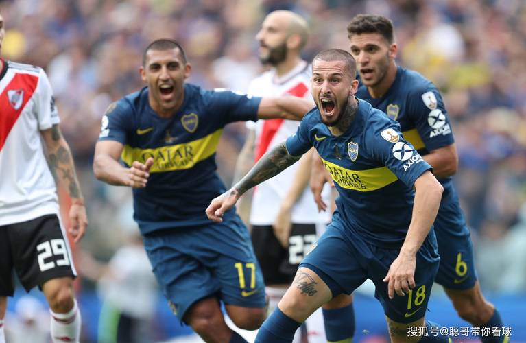 足协评议：成都蓉城胡荷韬进球被吹是误判，点球没判是错误（足协通报：胡荷韬被吹进球属误判，成都蓉城漏判点球属错判）