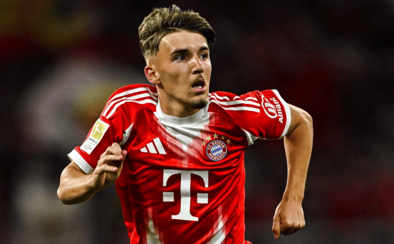 考辛斯：卢自称球员型教练，但我和隆多沃尔保罗都被他冷暴力（考辛斯：卢自诩球员教练，却对我与隆多、沃尔、保罗冷处理）