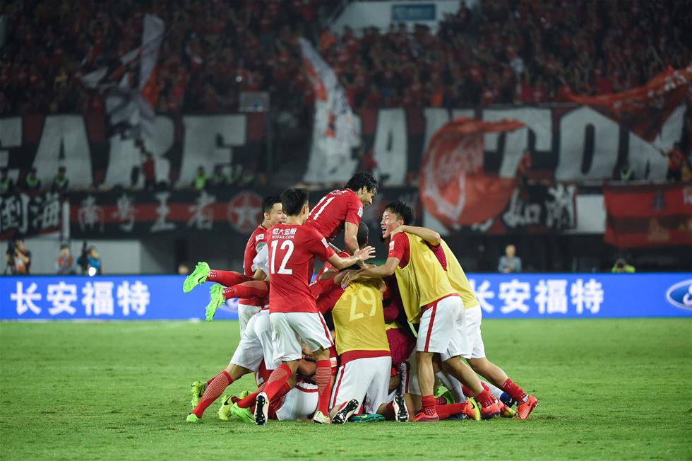 韩K联半场：双方破门乏术，水原三星暂0-0济州SK（韩职联半场：水原三星与济州SK互交白卷，比分0-0）