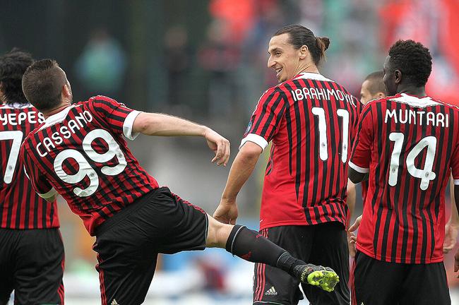 巴媒：若昂-戈麦斯的谈判有进展，曼联希望新年前能敲定交易（巴媒：若昂-戈麦斯谈判推进，曼联力争在新年前敲定交易）