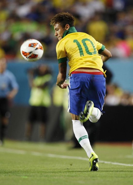 是否会继续留在迈阿密国际？阿连德：我不知道（是否留在迈阿密国际仍成疑，阿连德：暂不确定）